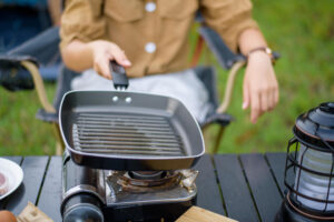 Read more about the article Double the Taste: Exploring the Cast Iron 2 in 1 Grill Pan