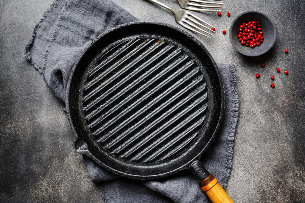 Cast Iron 2 in 1 Grill Pan